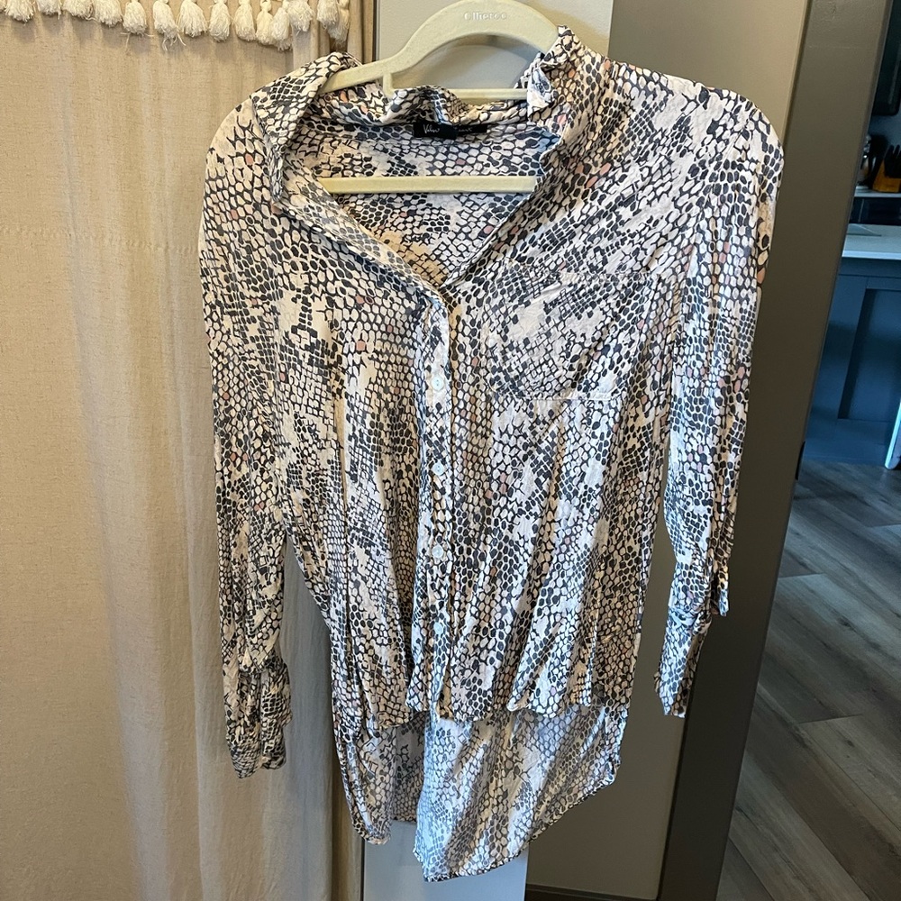 Animal print top